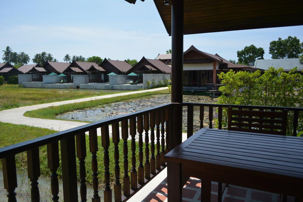 Farmers Villa Маенам Экстерьер фото